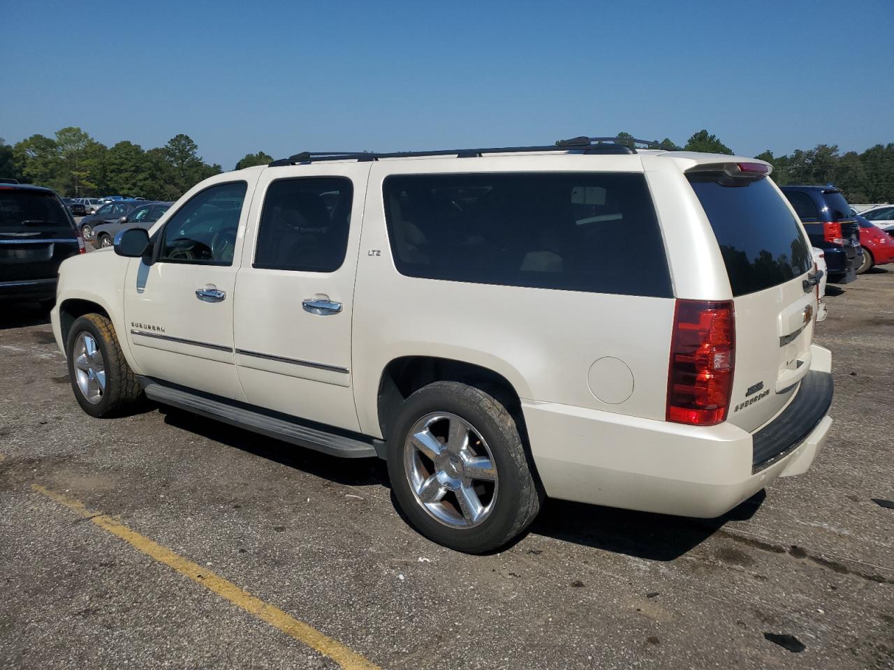 Lot #2890497833 2013 CHEVROLET SUBURBAN C