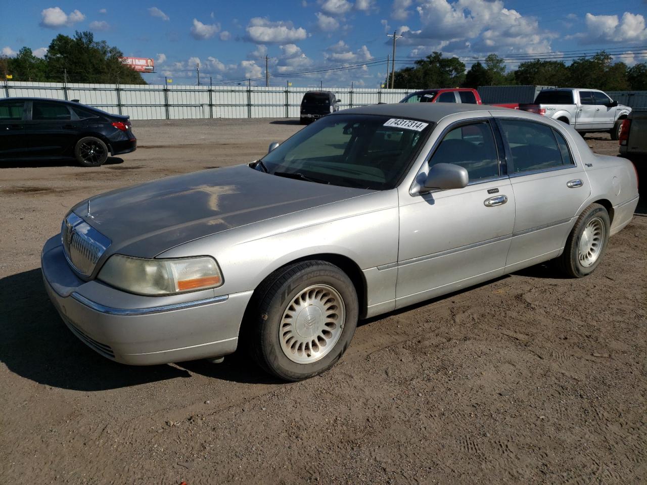 Lot #2945842751 2009 LINCOLN TOWN CAR S