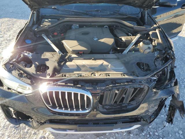 VIN 5UXTR9C59JLD70430 2018 BMW X3 no.12