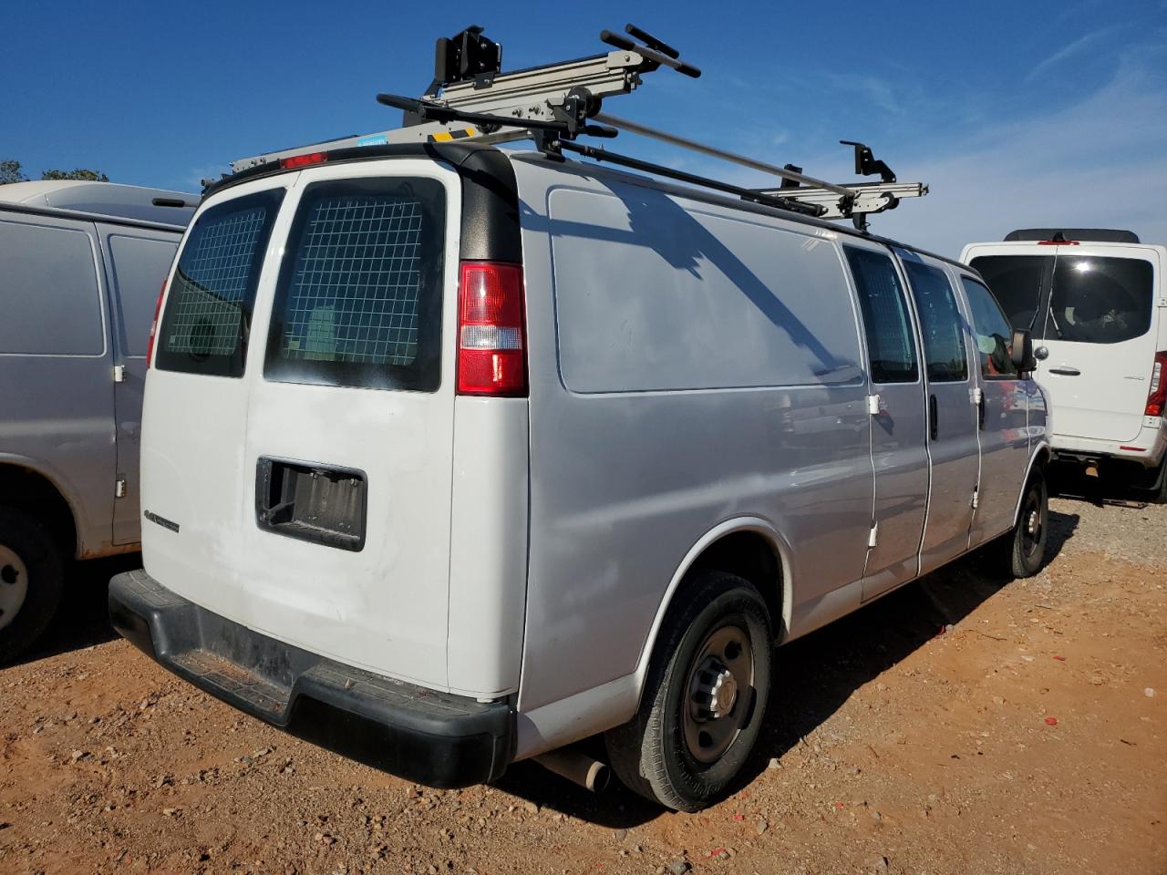 Lot #2945690615 2020 CHEVROLET EXPRESS G2