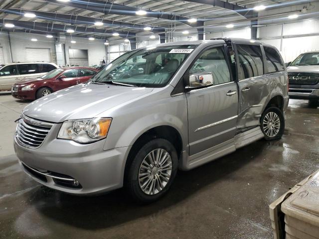 CHRYSLER TOWN & COU