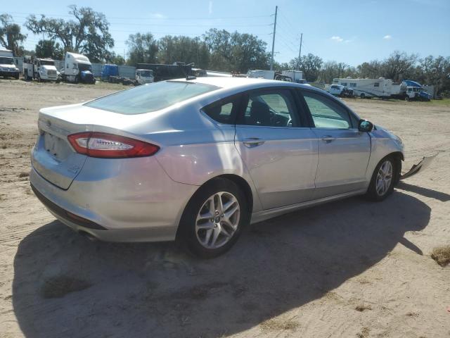 VIN 3FA6P0HDXGR110440 2016 Ford Fusion, SE no.3