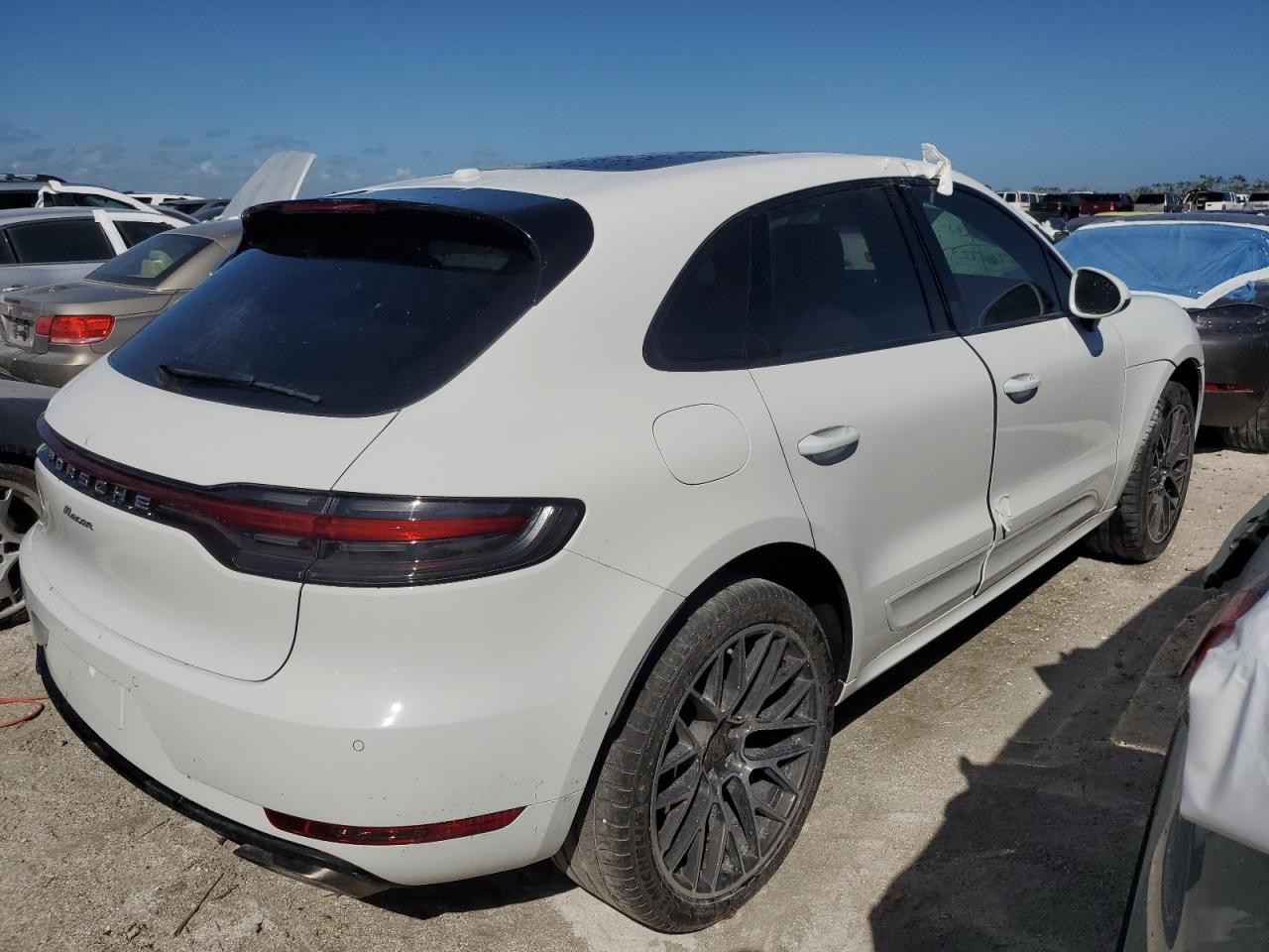 Lot #2986854074 2020 PORSCHE MACAN