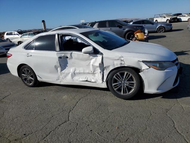 VIN 4T1BF1FK3FU983078 2015 Toyota Camry, LE no.4