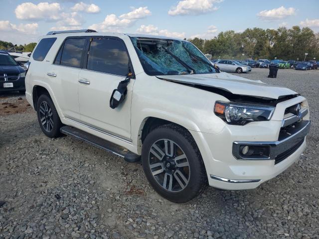 2019 TOYOTA 4RUNNER SR - JTEZU5JR4K5196130