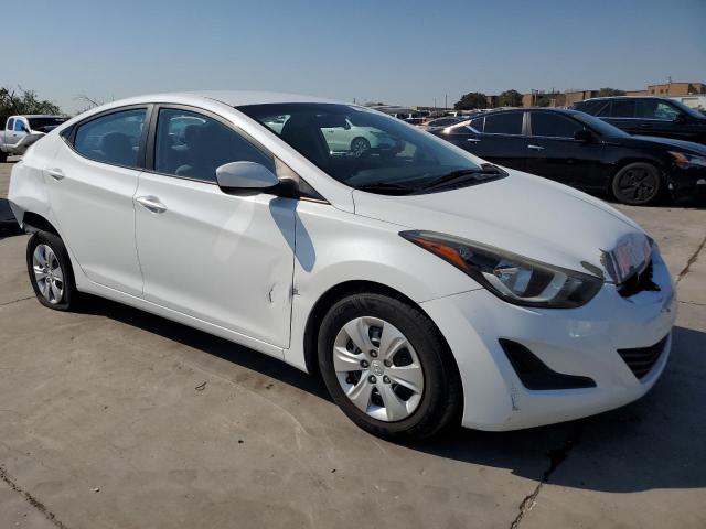 VIN 5NPDH4AE8GH741134 2016 Hyundai Elantra, SE no.4