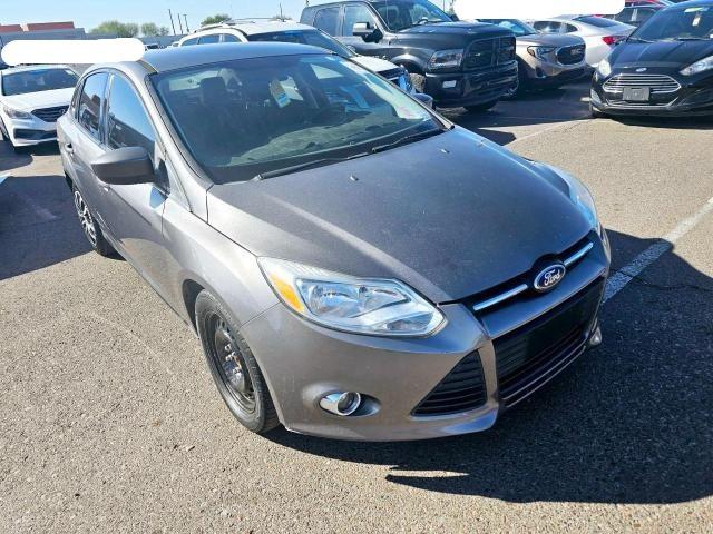 FORD FOCUS SE 2012 gray sedan 4d gas 1FAHP3F26CL184894 photo #1