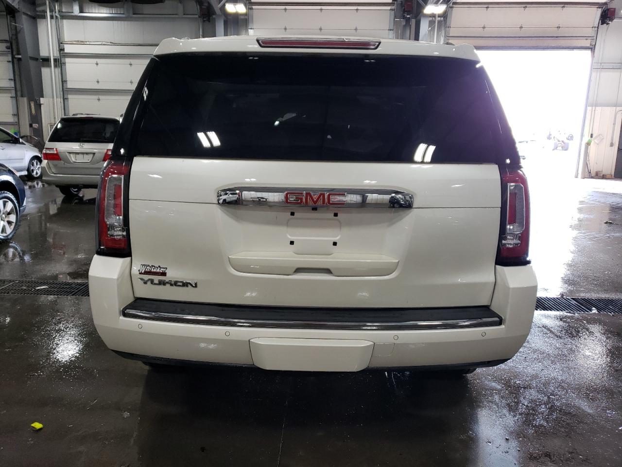 Lot #2989202813 2015 GMC YUKON DENA