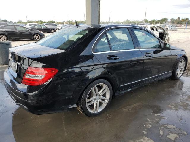 VIN WDDGF4HB3DR256070 2013 Mercedes-Benz C-Class, 250 no.3