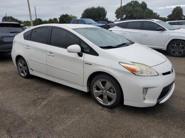 VIN JTDKN3DU2D5588615 2013 Toyota Prius no.4