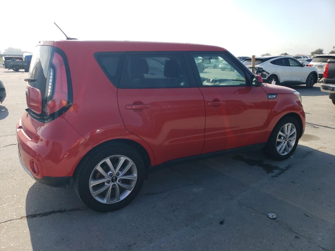 Lot #3033065031 2017 KIA SOUL