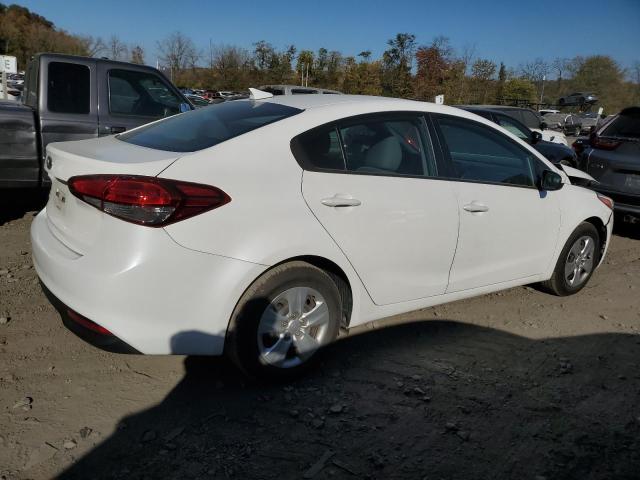 VIN 3KPFL4A70JE231607 2018 KIA Forte, LX no.3