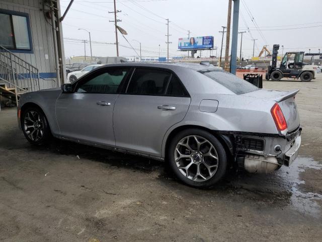 VIN 2C3CCABG9JH261505 2018 CHRYSLER 300 no.2