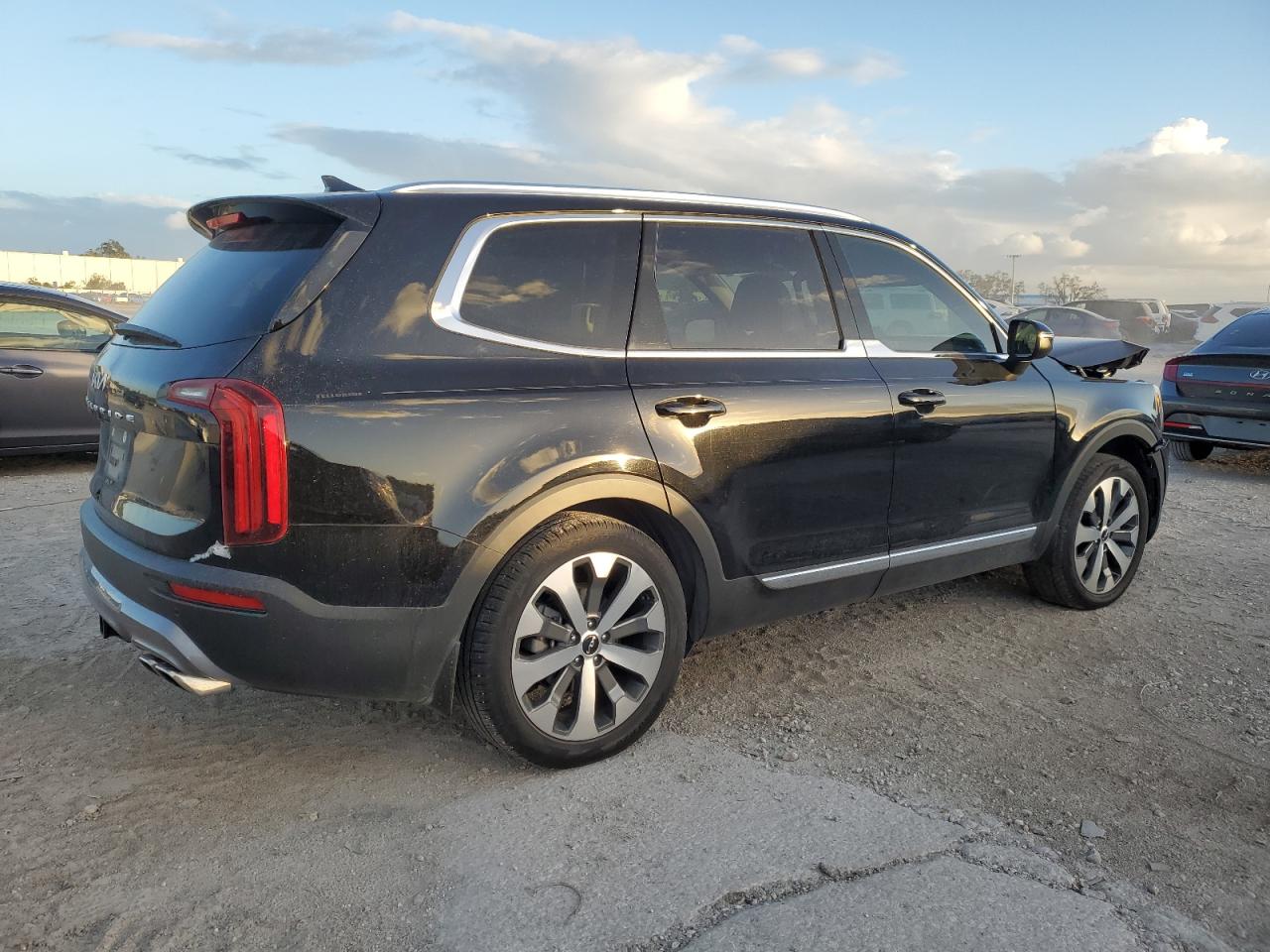 Lot #2989257842 2022 KIA TELLURIDE