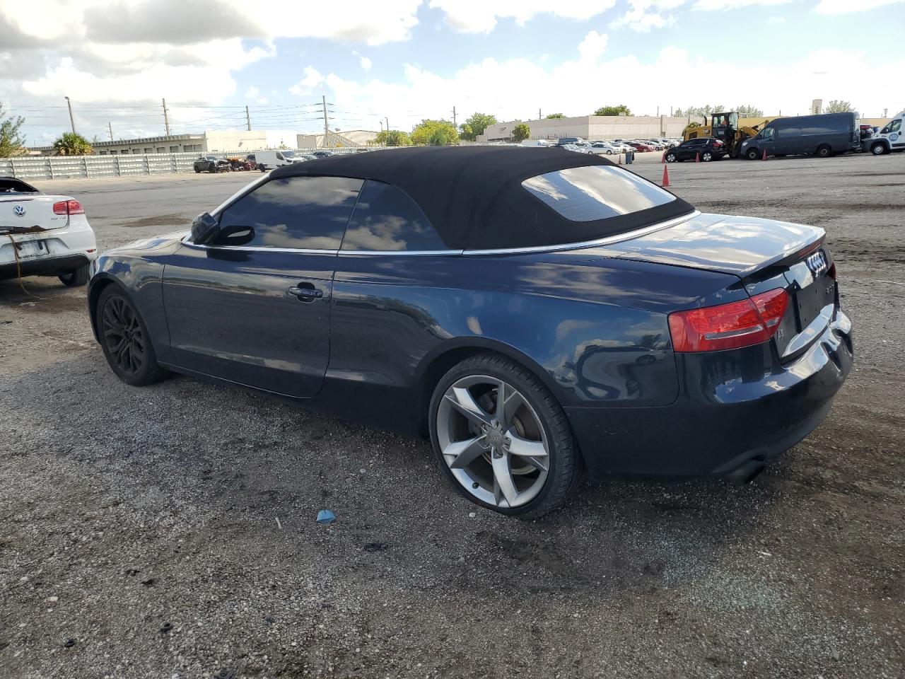 Lot #2919000559 2011 AUDI A5 PREMIUM