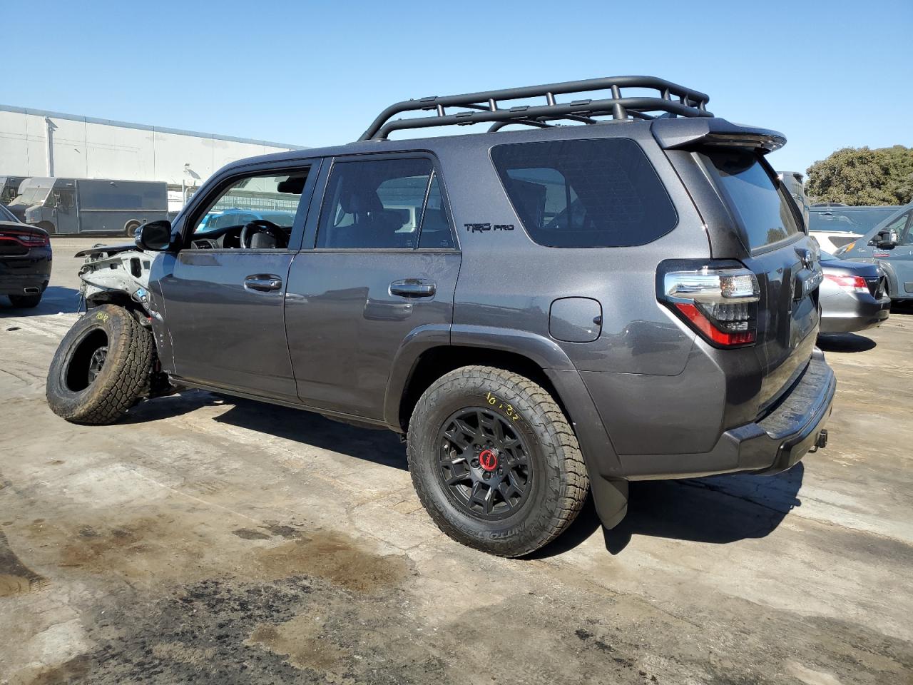 Lot #2996317380 2023 TOYOTA 4RUNNER SE