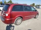 CHRYSLER TOWN & COU photo