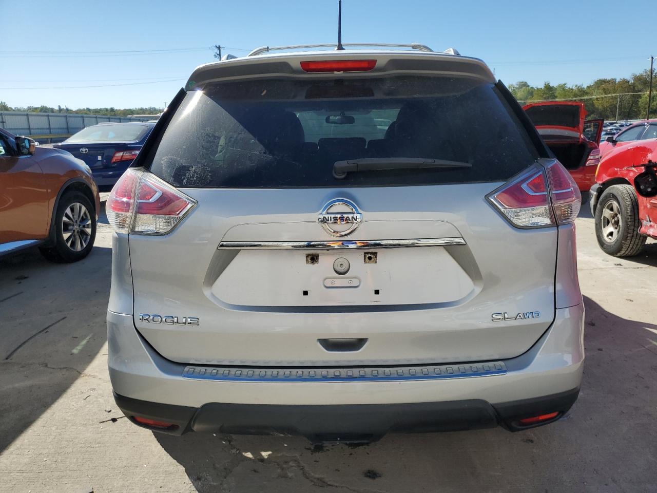 Lot #3024216848 2015 NISSAN ROGUE S