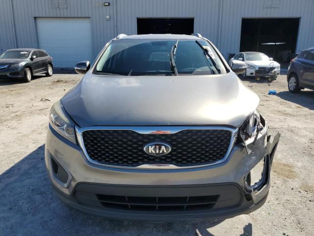 VIN 5XYPG4A35GG061763 2016 KIA Sorento, LX no.5