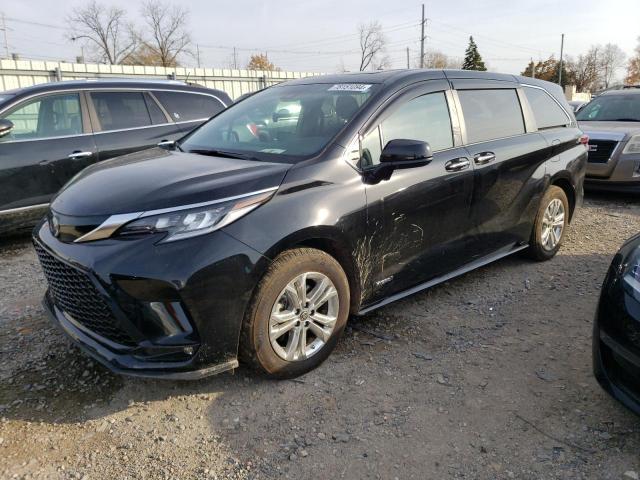 VIN 5TDXSKFC9MS029604 2021 TOYOTA SIENNA no.1