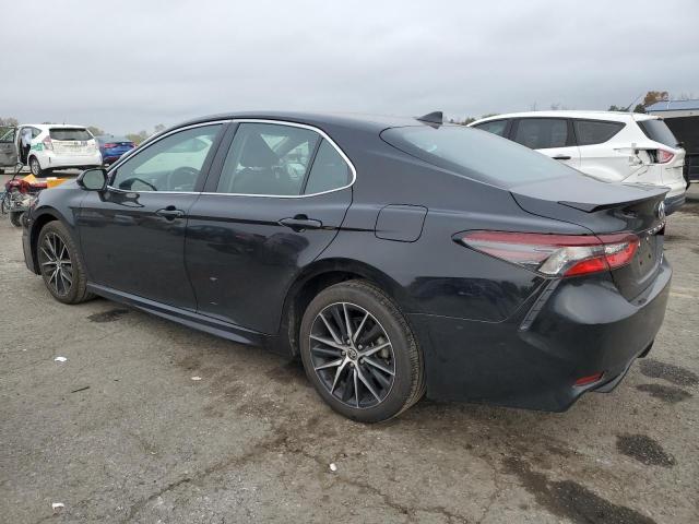 VIN 4T1G11BK1NU069484 2022 Toyota Camry, SE no.2