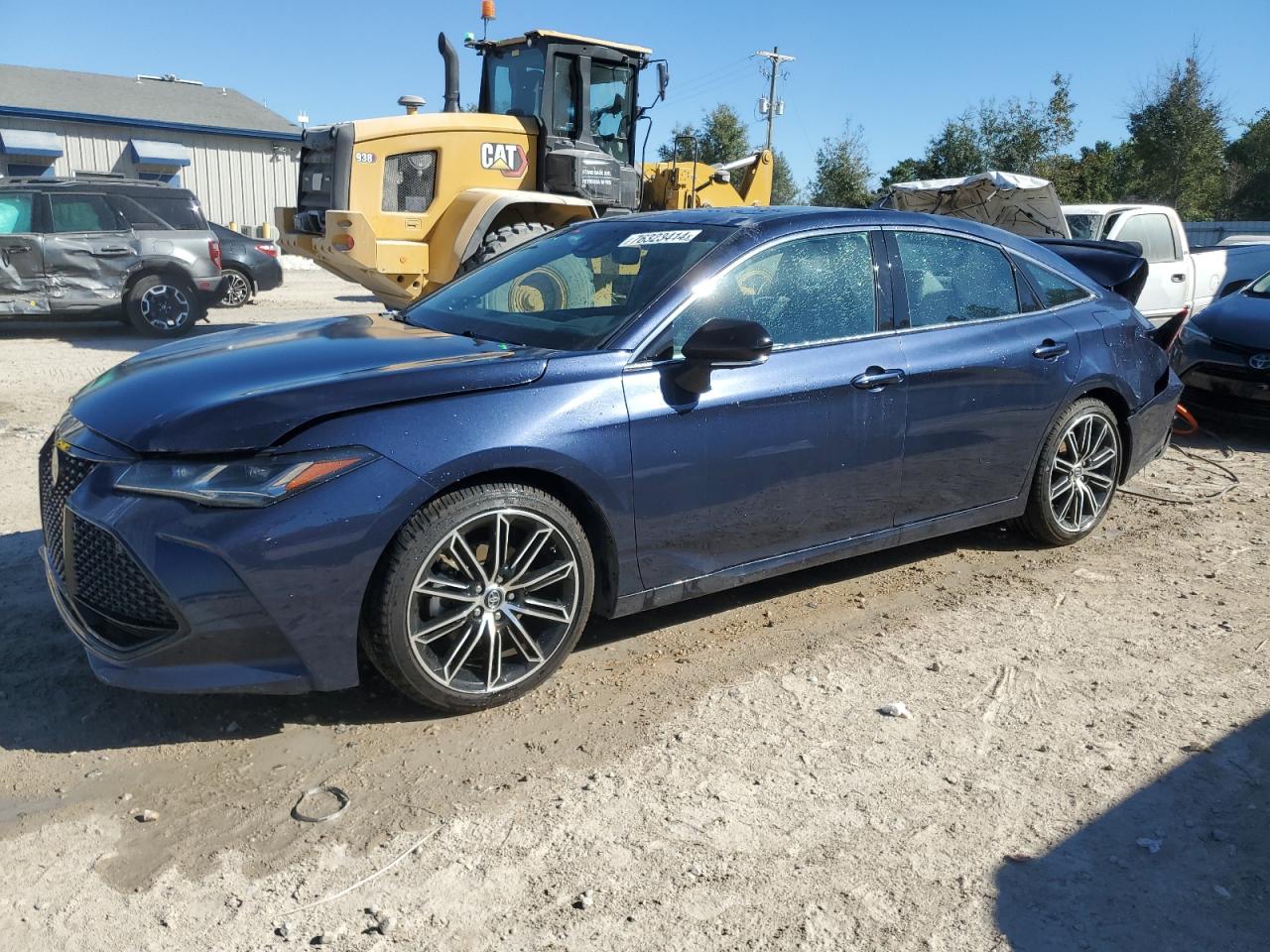 Lot #2962563901 2019 TOYOTA AVALON XLE