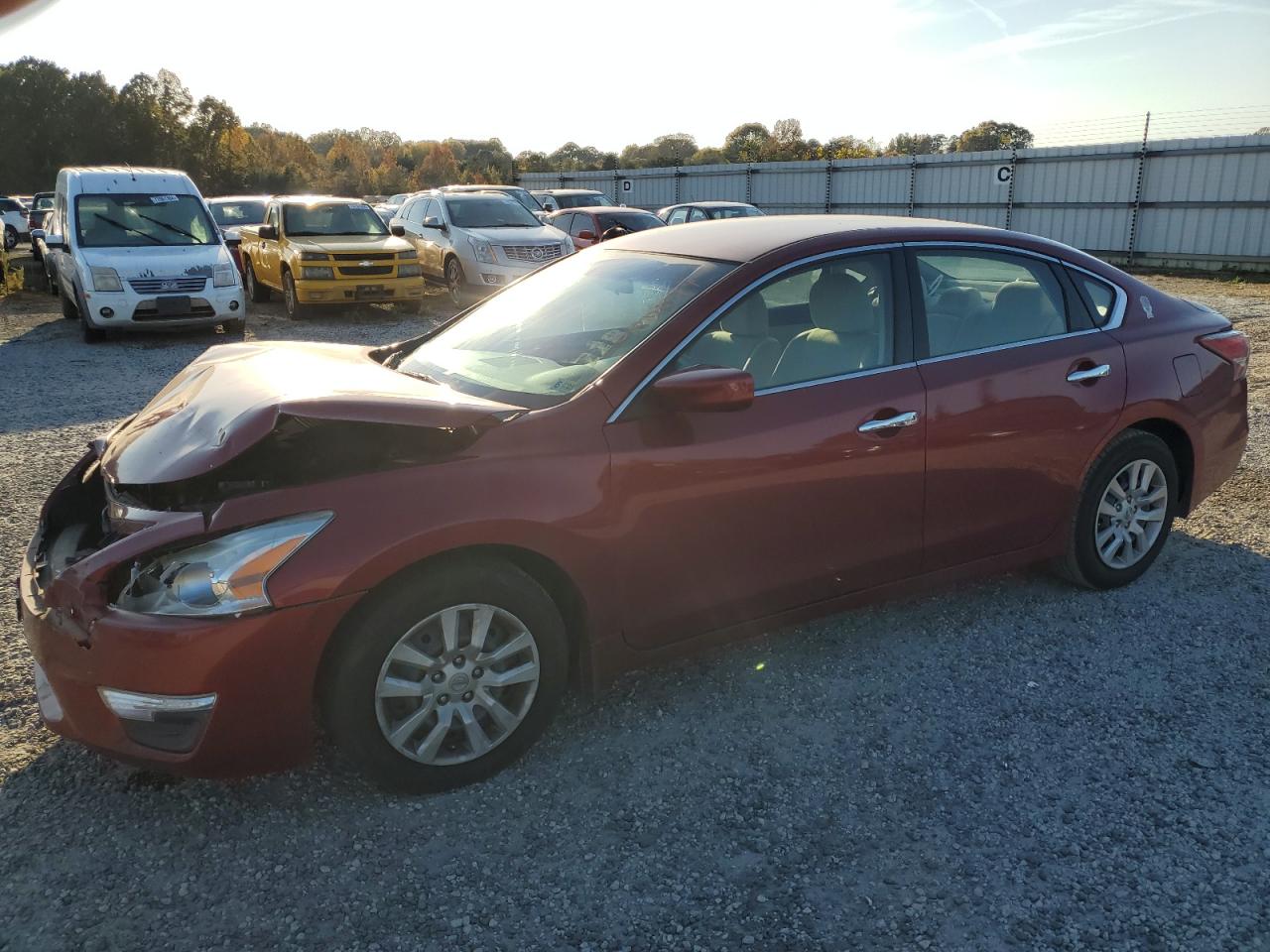  Salvage Nissan Altima