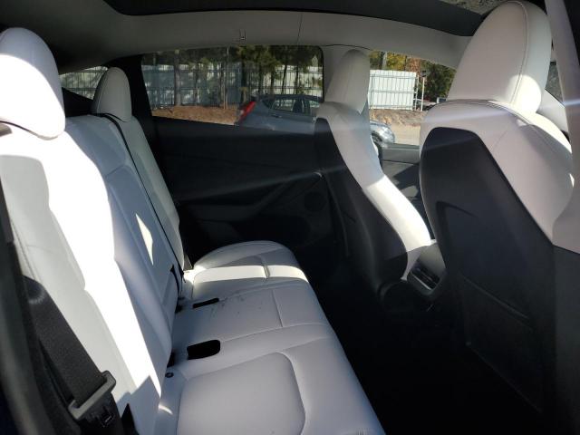 2024 TESLA MODEL Y - 7SAYGDEE2RA232690