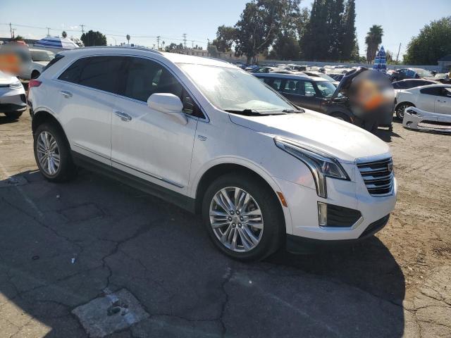 VIN 1GYKNARS5HZ193171 2017 CADILLAC XT5 no.4