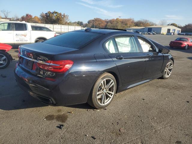 VIN WBA7E4C53JGV23968 2018 BMW 7 SERIES no.3