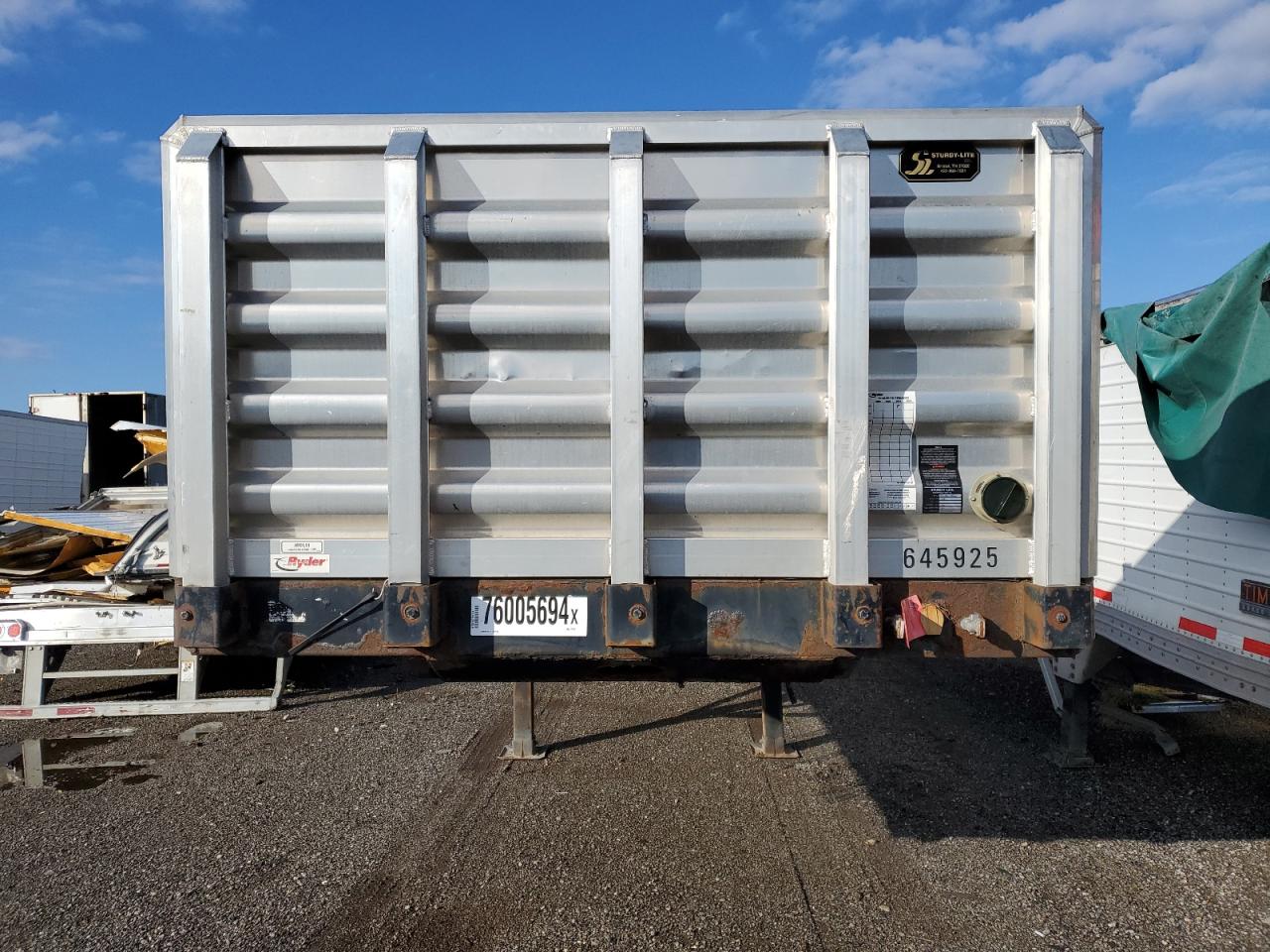 Lot #2976421011 2016 GGSD TRAILER