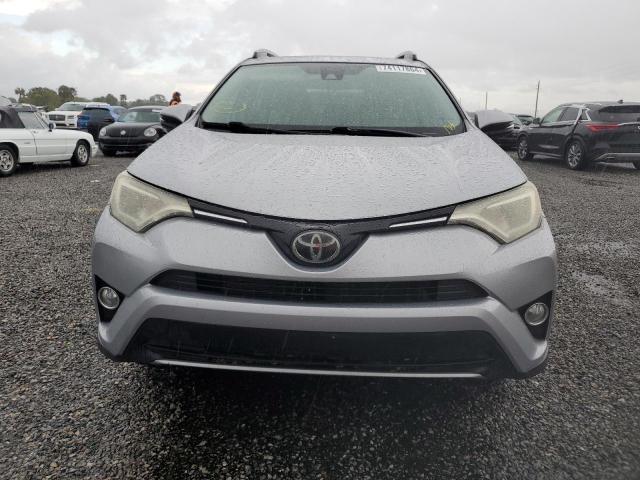 VIN 2T3WFREV2HW366552 2017 Toyota RAV4, Xle no.5