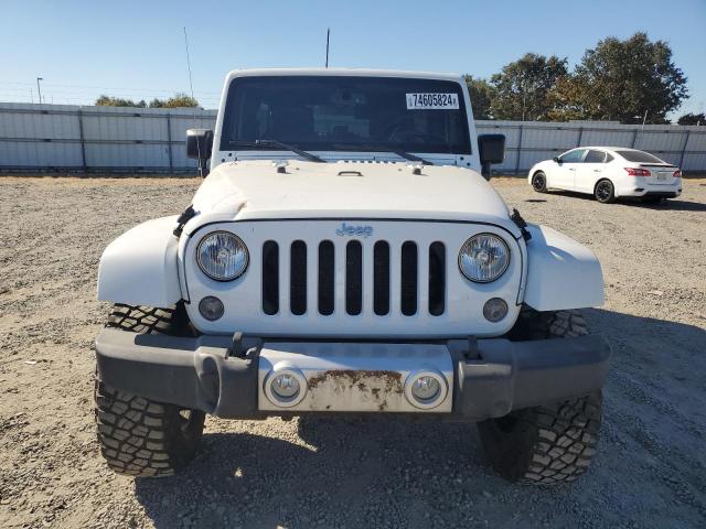 2015 JEEP WRANGLER U - 1C4BJWEGXFL691026