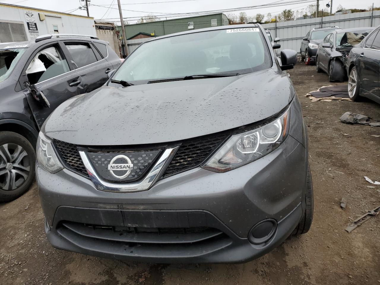 Lot #2993683165 2018 NISSAN ROGUE SPOR