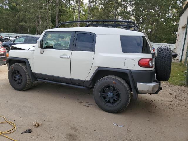 VIN JTEBU4BF8EK190028 2014 Toyota FJ Cruiser no.2