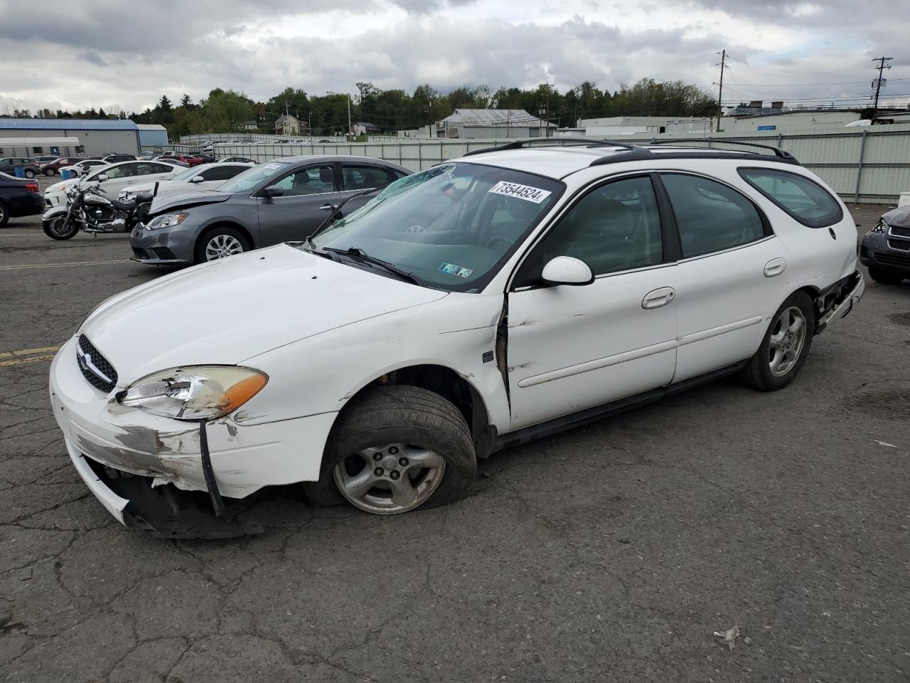 Ford Taurus 2002 SE