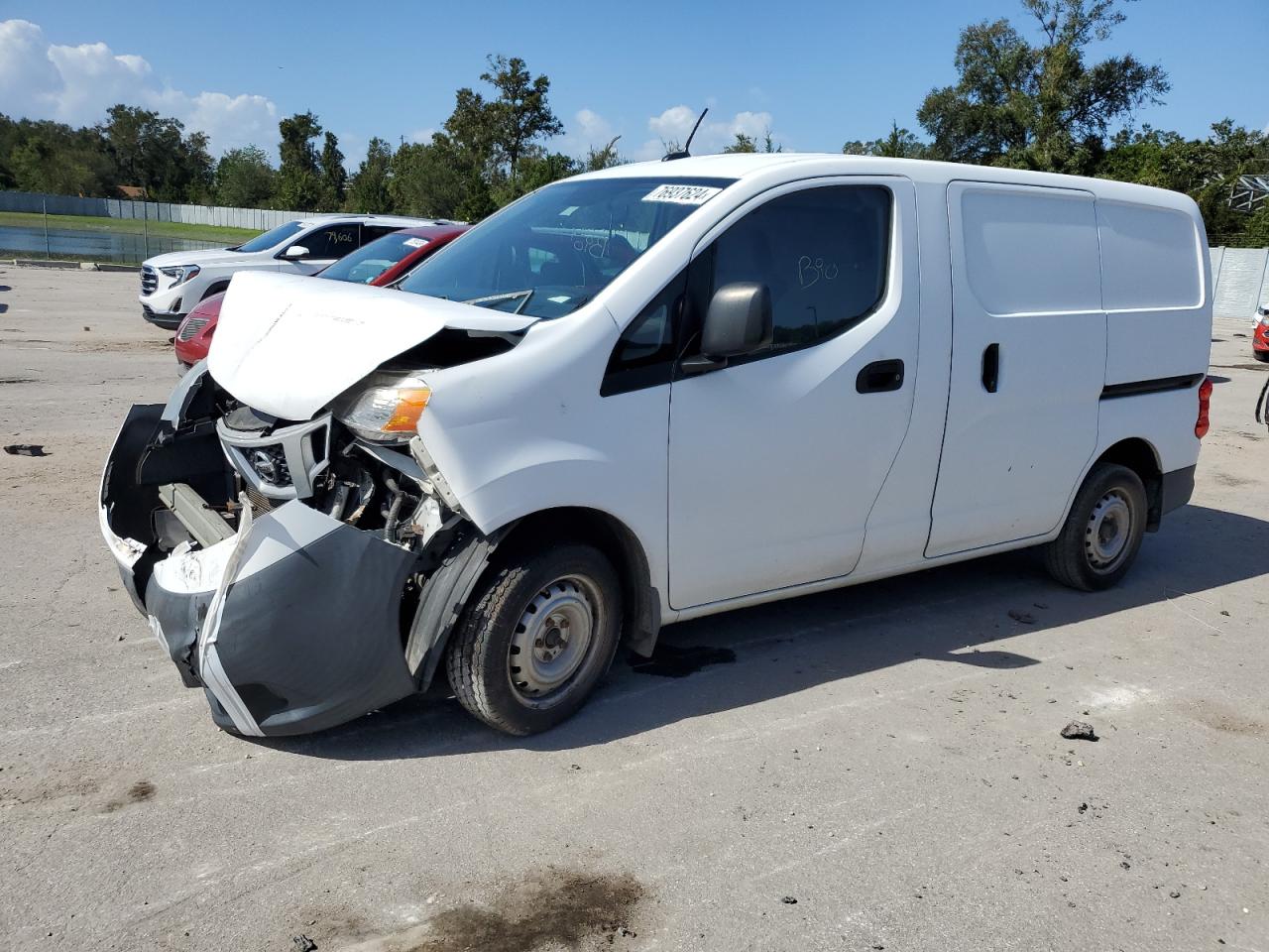  Salvage Nissan Nv