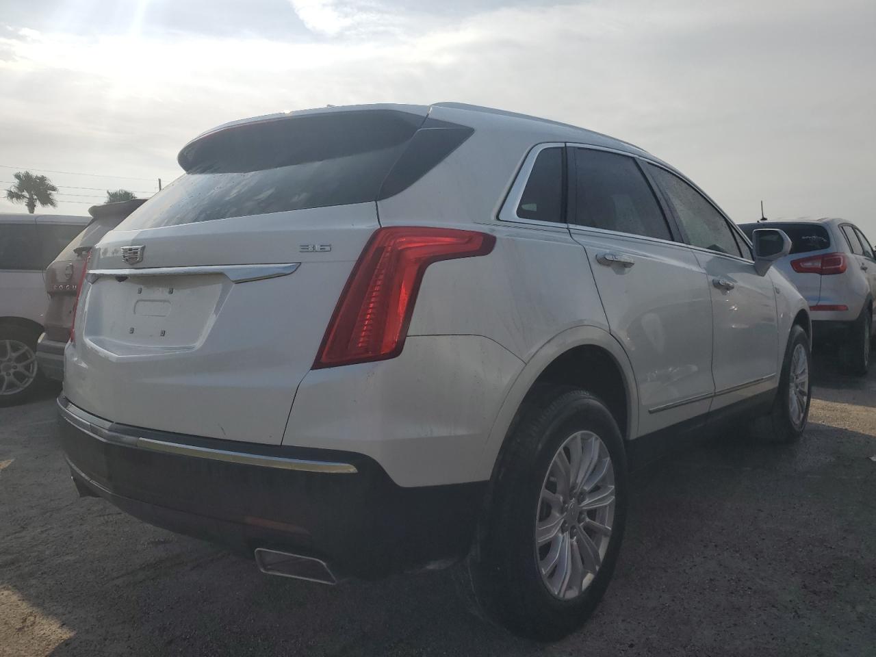 Lot #3026941238 2017 CADILLAC XT5