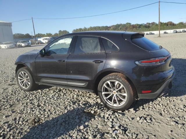 VIN WP1AA2A56PLB09724 2023 Porsche Macan, Base no.2