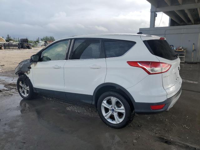 VIN 1FMCU0GX9FUC85881 2015 Ford Escape, SE no.2