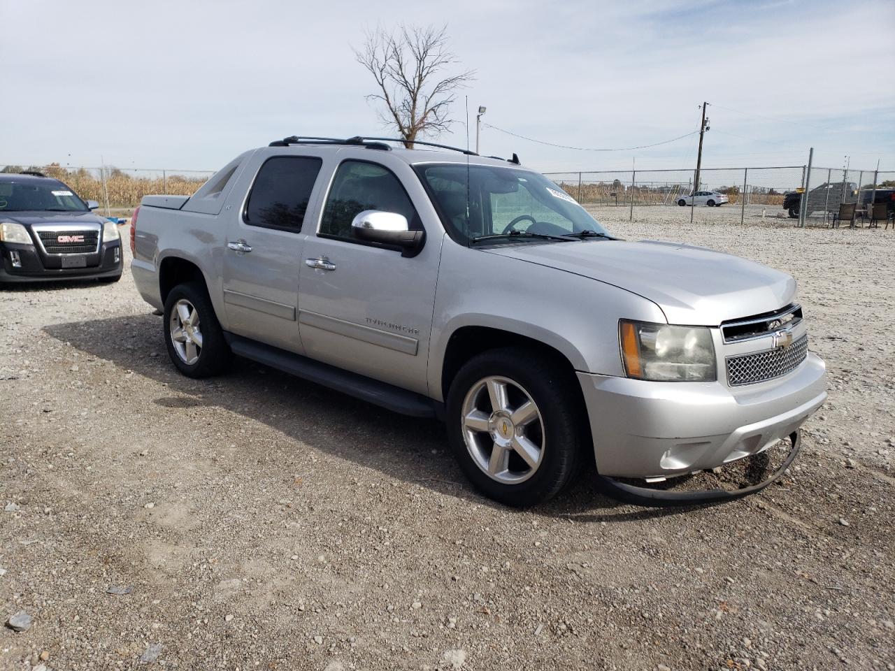 Lot #2952941761 2011 CHEVROLET AVALANCHE