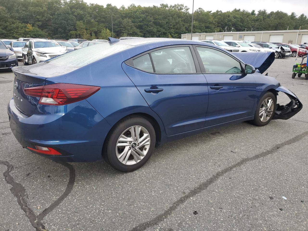 Lot #2925972219 2020 HYUNDAI ELANTRA SE