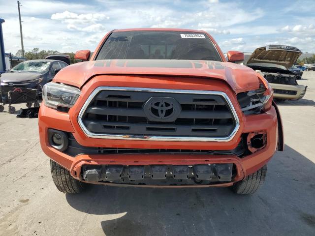 VIN 5TFAZ5CNXHX031337 2017 Toyota Tacoma, Double Cab no.5