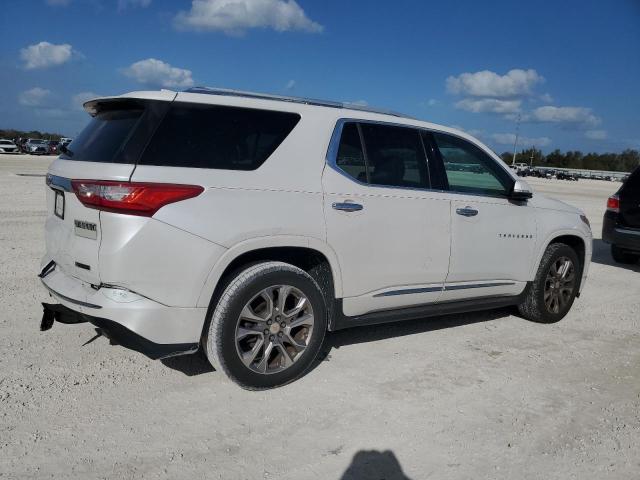 VIN 1GNERKKW2JJ108356 2018 Chevrolet Traverse, Premier no.3