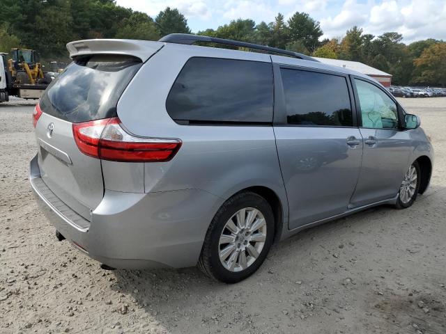 VIN 5TDJK3DC4FS095284 2015 Toyota Sienna, LE no.3