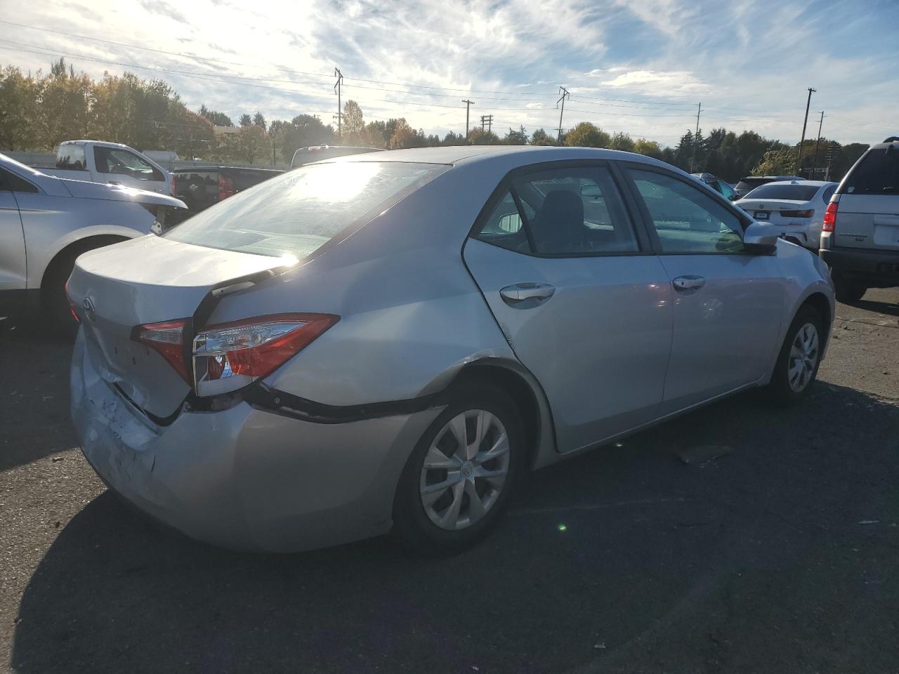 Lot #2953000634 2015 TOYOTA COROLLA L