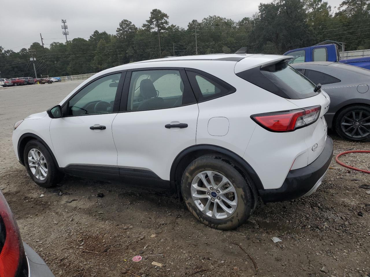 Lot #2945565109 2020 FORD ESCAPE S