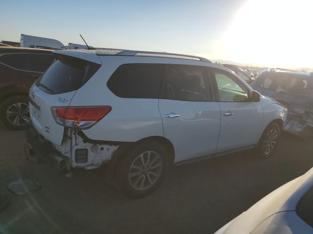 Lot #2994342032 2015 NISSAN PATHFINDER