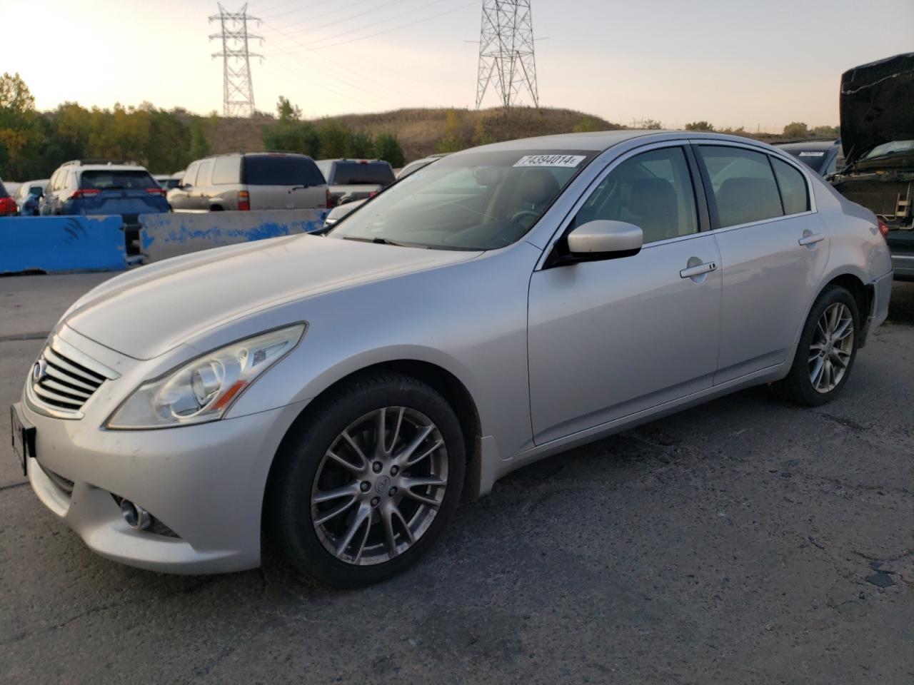 Infiniti G37 2012 