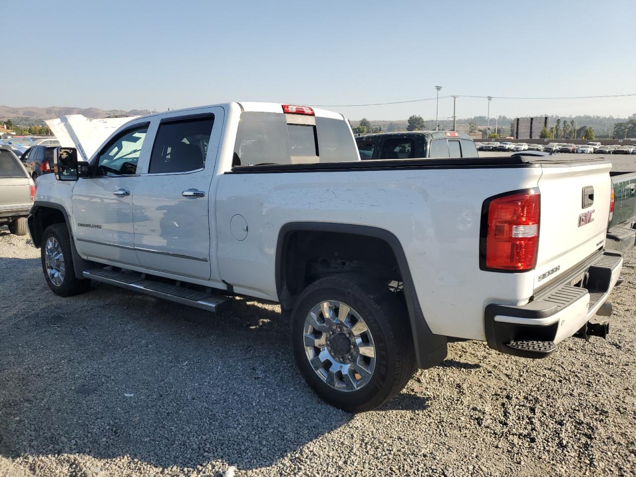 Lot #2988707432 2017 GMC SIERRA K25